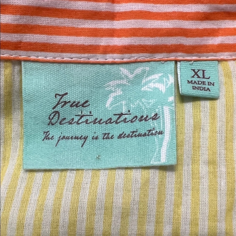 Colorblock Striped Button Down Shirt - Picture 2 of 7